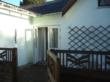 -vores terrasse foran huset